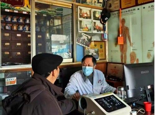 2026全国两会特别报道国粹承初心 中医献两会 著名中医——钱国锋