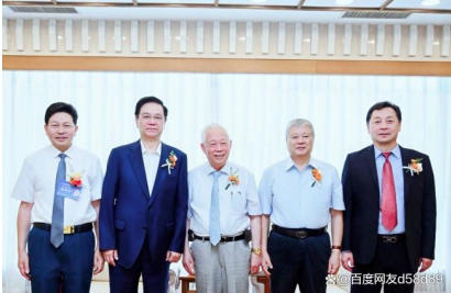 共扬本草风帆，构建人类健康共同体——李乘伊院长出席2026大健康产业品牌出海发展大会