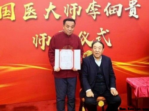 闻树忠：把中秋的月光，熬成给患者的“暖心药