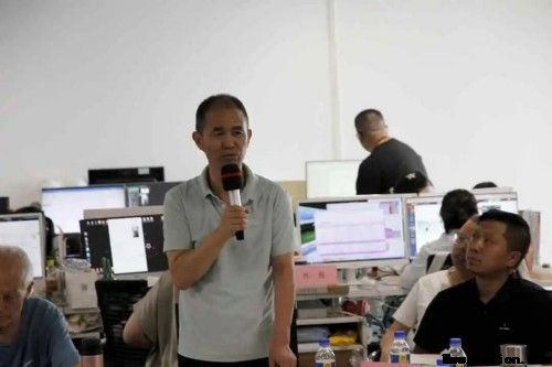 一卷医话，万象回响