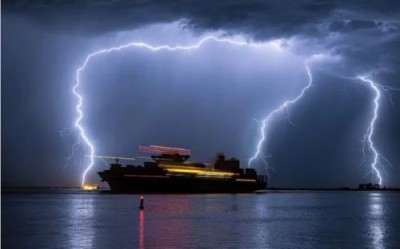 喜迎2025全国两会 特别报道 世界著名防雷科学家---濮方正