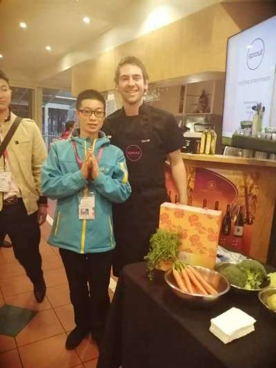 喜迎全国两会特别报道 最美名中医——唐珮翔