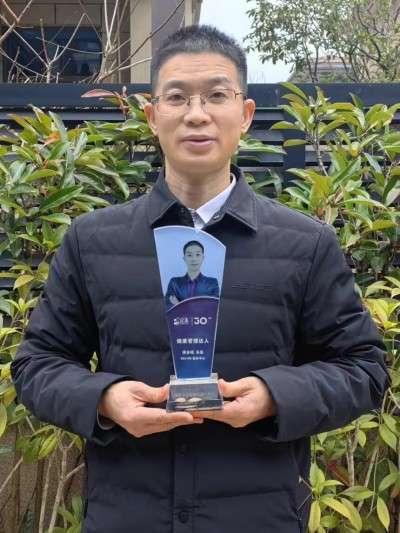 喜迎全国两会特别报道 最美名中医——唐珮翔