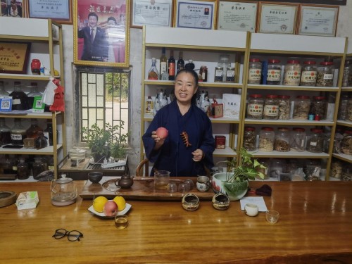 道医智慧照见现代健康——王招珺教授的守护之路