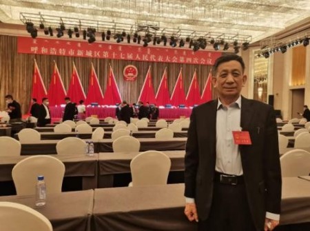 聚焦两会·健康中国｜王镇院士：以仁心妙手诠释中医药的现代价值