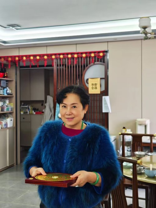 五一特别报道：以易韵传薪火，用仁心暖大众 易学传承者王建萍老师