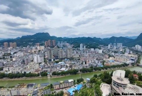 重庆黔江：诊所遭卫健委处罚引争议&nbsp;-当事人控诉执法违法与徇私报复